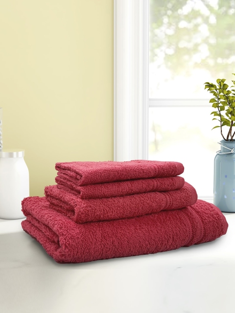 

SPACES Set of 4 Red Solid 380 GSM Towel Set