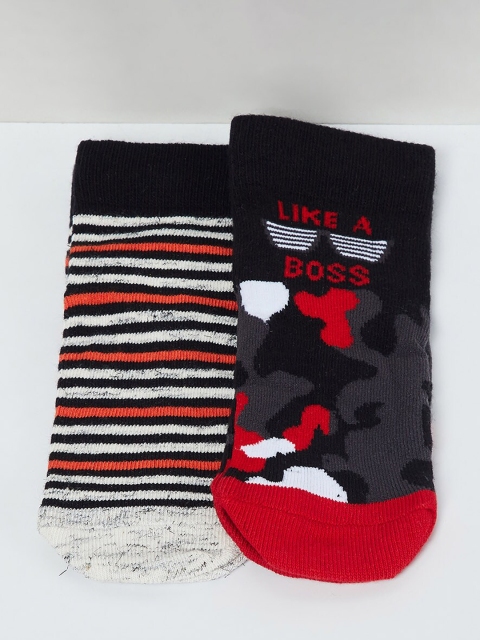 

max Boys Pack Of 2 Patterned Ankle-Length Socks, Red