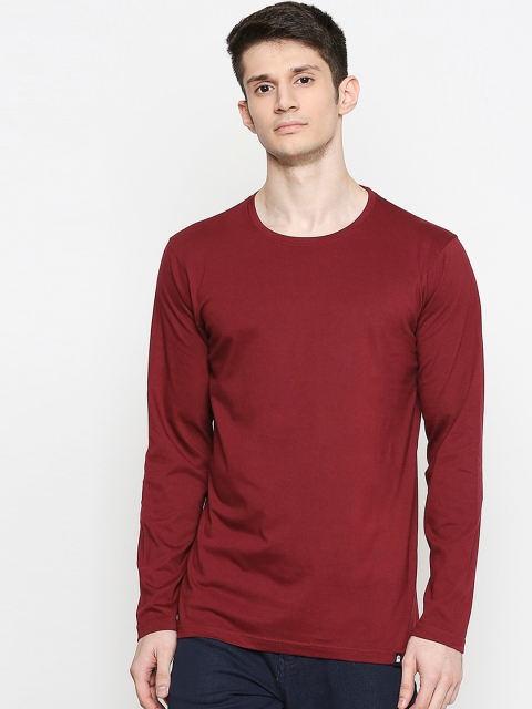 

The Souled Store Men Maroon Solid Round Neck T-shirt
