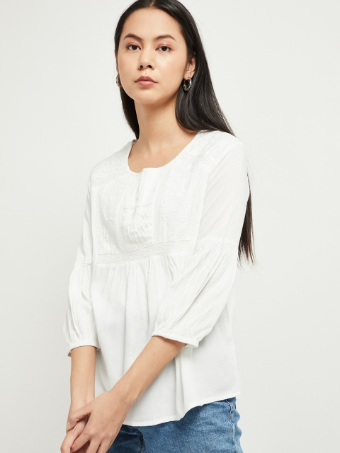 

max Women Cream-Coloured Embroidered Top