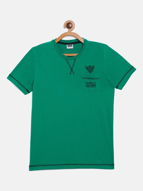 

Duke Boys Green Solid Round Neck Tshirt