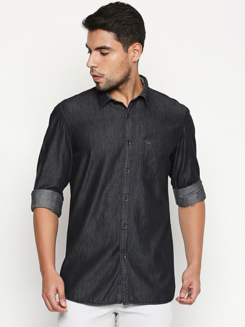 

Basics Men Black Slim Fit Solid Casual Shirt