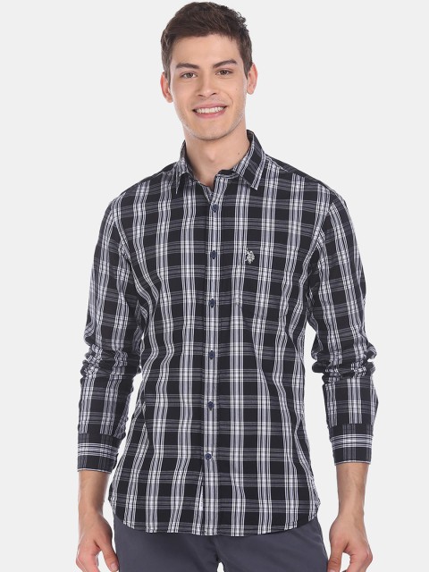

U.S. Polo Assn. Men Black Regular Fit Checked Casual Shirt