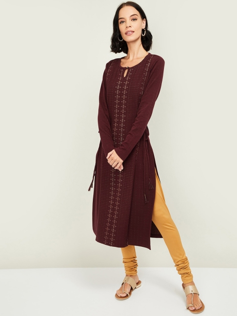 

Melange by Lifestyle Women Burgundy & Gold-Coloured Printed Straight Kurta