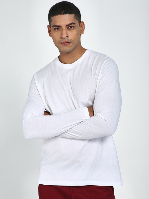 

Blue Saint Men White Solid Round Neck T-shirt