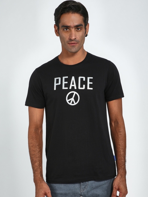 

Blue Saint Men Black & White Printed Round Neck T-shirt