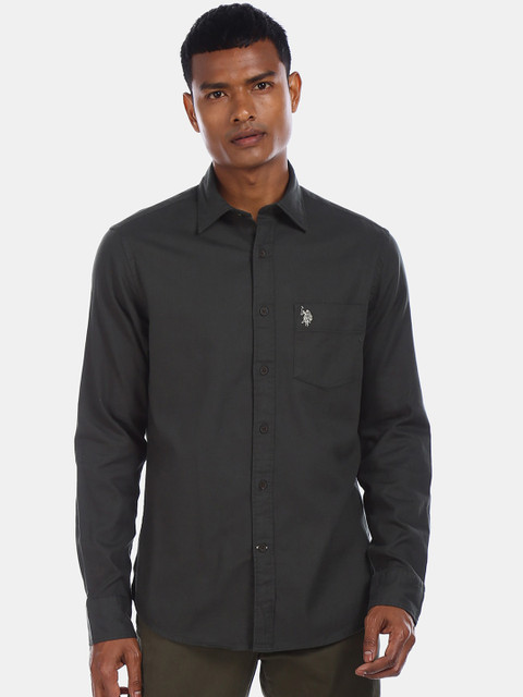 

U.S. Polo Assn. Men Green Regular Fit Solid Cotton Casual Shirt
