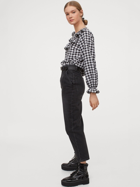 

H&M Mom Black High Pleated Jeans