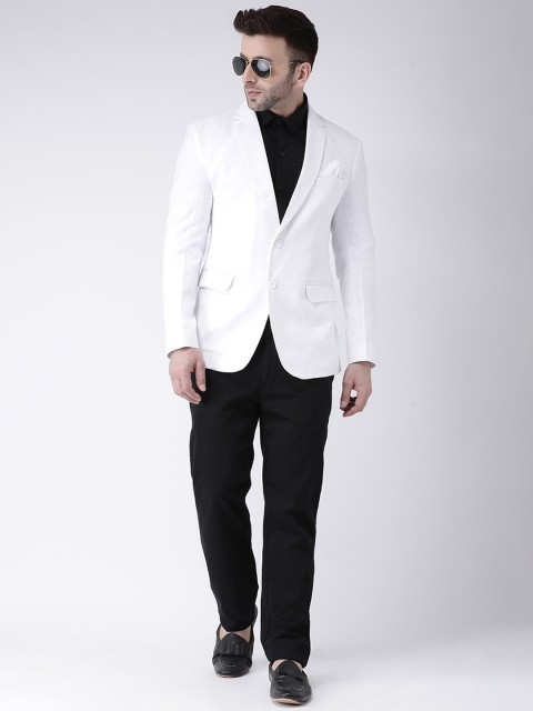 

Hangup Men White & Black Solid Single-Breasted Formal Suit