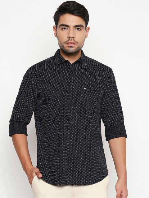

Basics Men Black & White Slim Fit Printed Casual Shirt