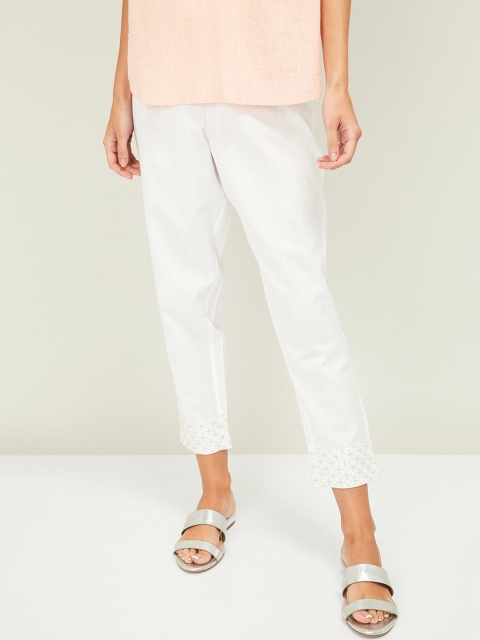 

Melange by Lifestyle Women White Regular Fit Solid Regular Trousers