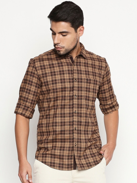 

Basics Men Brown Slim Fit Checked Casual Shirt