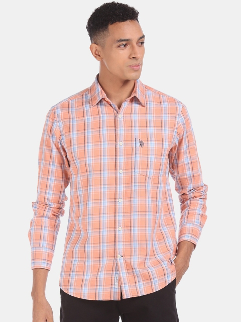 U.S. Polo Assn. Men Pink Regular Fit Checked Casual Shirt