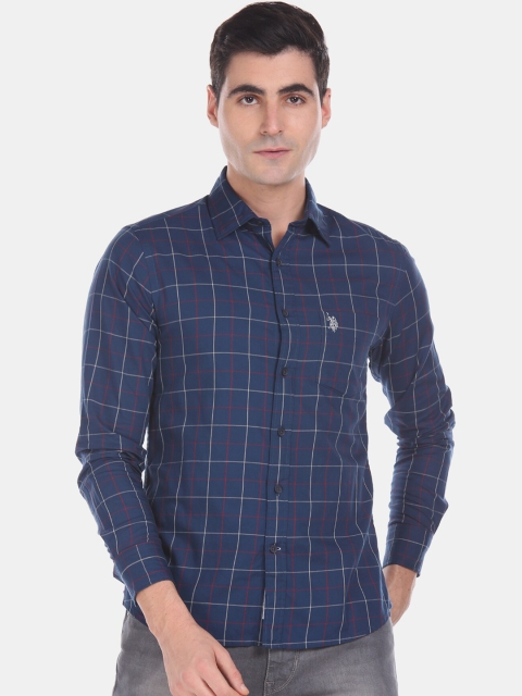 

U.S. Polo Assn. Men Navy Blue & Red Regular Fit Checked Casual Shirt