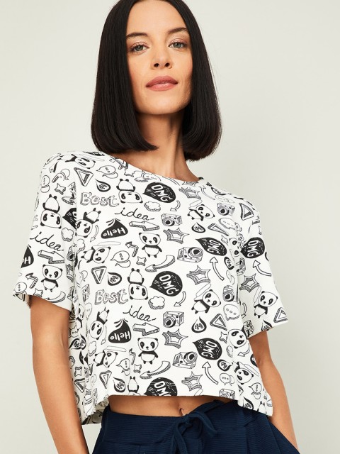 

Ginger by Lifestyle Women Off White & Black Printed Pure Cotton Crop Top
