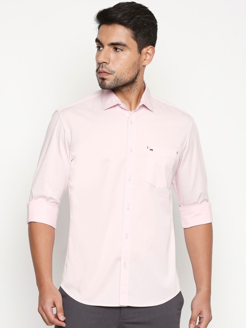 Basics Men Pink Solid Casual Shirt
