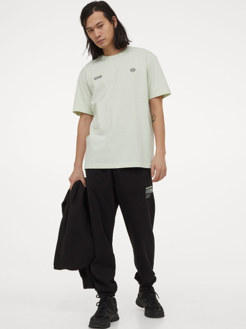 

H&M Men Black Solid Joggers