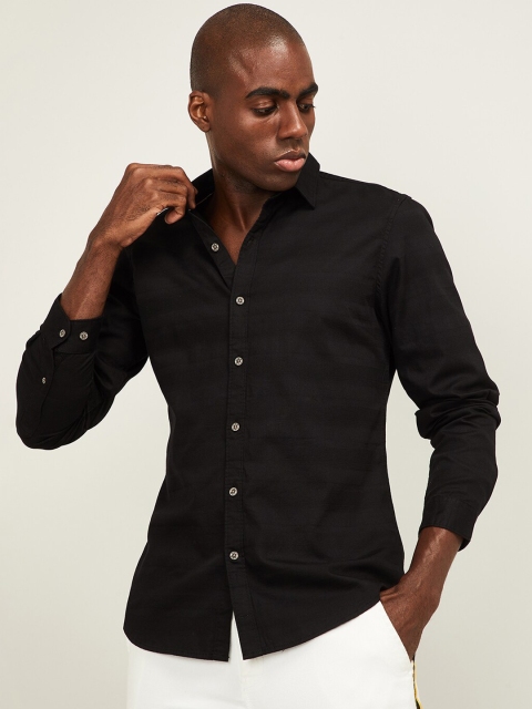 

UCLA Men Black Slim Fit Self Design Casual Shirt