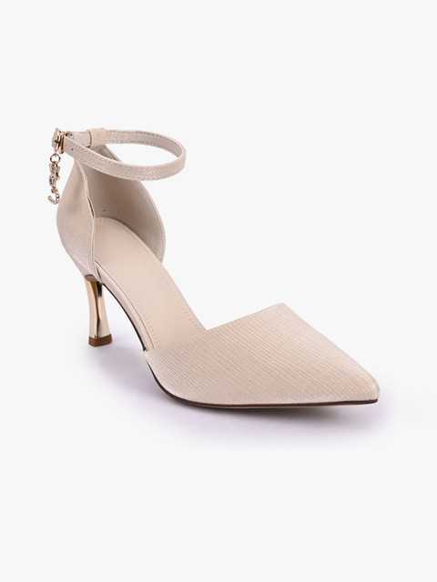 

BuckleUp Women Nude-Coloured Solid Pumps