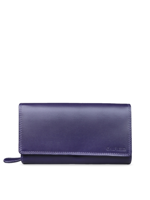 

CALFNERO Purple Solid Clutch