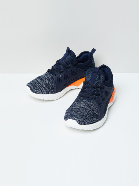

max Boys Blue Woven Design Casual Sneakers