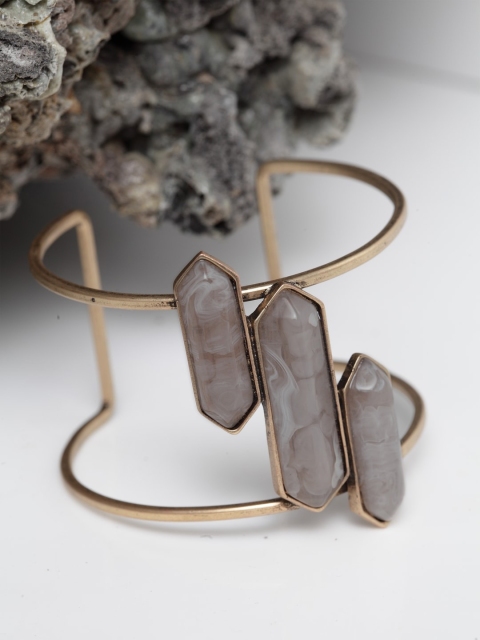 

CRZ Classic Resin Pink Alloy Bangle