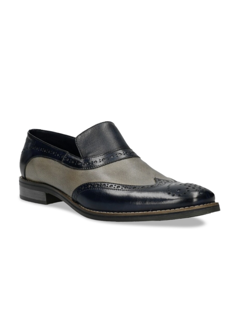 

Bugatti Men Blue & Grey Colourblocked Leather Formal Brogues