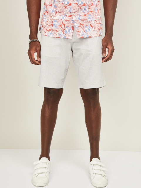

Fame Forever by Lifestyle Men White Solid Regular Fit Regular Shorts