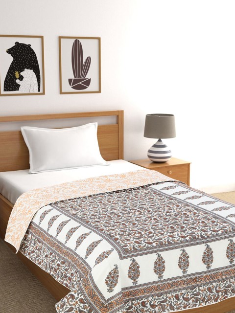 

Salona Bichona White & Peach-Coloured Ethnic Motifs AC Room 120 GSM Single Bed Dohar