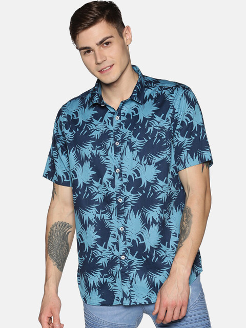 

Tusok Men Blue Regular Fit Printed Casual Shirt