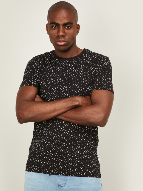

Fame Forever by Lifestyle Men Black Printed Round Neck T-shirt