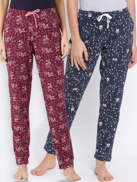 

Kanvin Women Pack Of 2 Printed Lounge Pants, Maroon