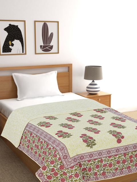 

Salona Bichona Off-White & Yellow Ethnic Motifs AC Room 120 GSM Single Bed Dohar