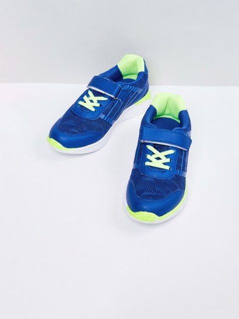 

max Boys Blue Woven Design Sneakers
