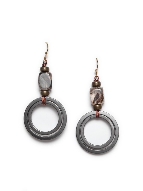 

CRZ Silver-Toned & Brown Contemporary Drop Earrings
