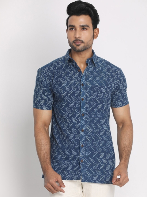 

Nakshi Men Navy Blue Regular Fit Printed Cotton Casual Shirt