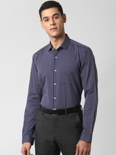 

Peter England Men Navy Blue & White Regular Fit Striped Formal Shirt