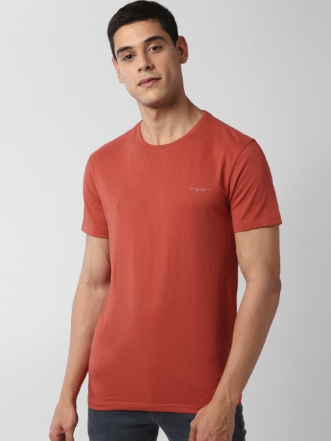 

Peter England Casuals Men Orange Solid Round Neck T-shirt