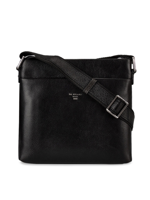 

Da Milano Men Black Textured Leather Messenger Bag