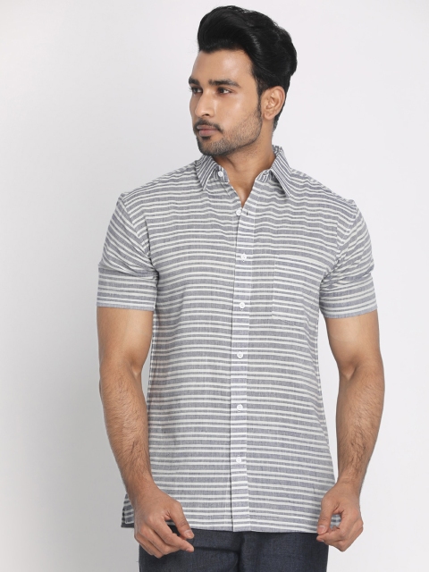

Nakshi Men Grey Regular Fit Striped Casual Shirt