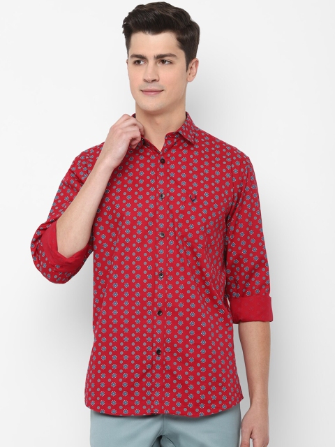 

Allen Solly Men Red Slim Fit Printed Casual Shirt