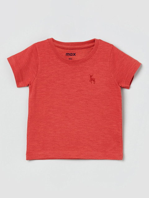 

max Boys Red Solid Round Neck T-shirt