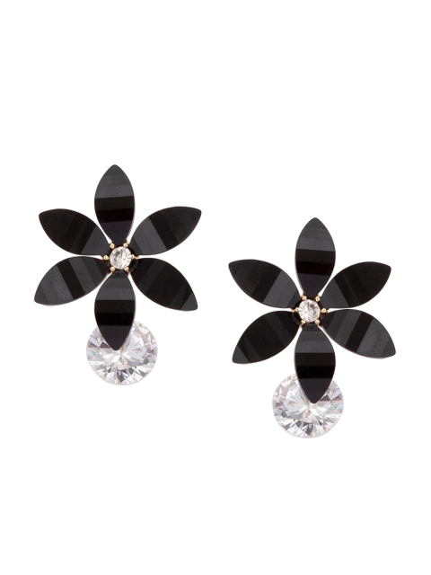 

Globus Black Contemporary Studs