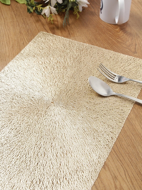 

HOSTA HOMES Set of 6 Gold-Toned Textured Rectangular Table Placemats