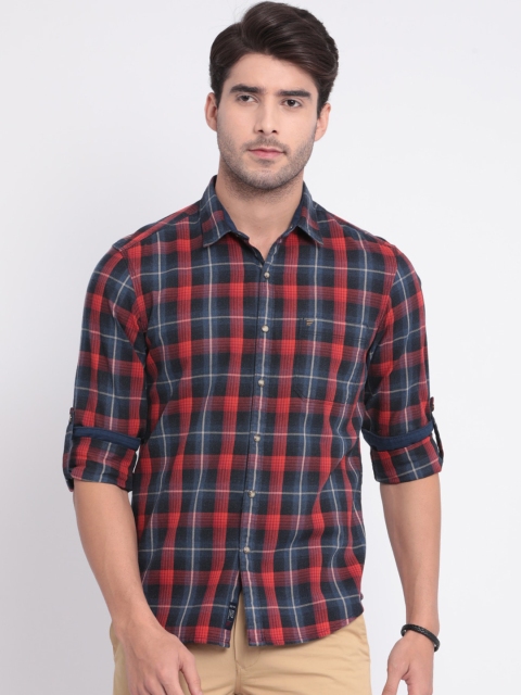 

t-base Men Red Slim Fit Checked Casual Shirt