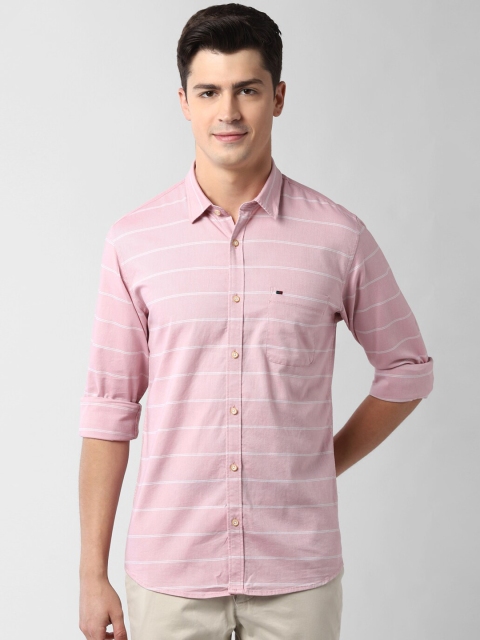 

Peter England Casuals Men Pink Slim Fit Striped Casual Shirt