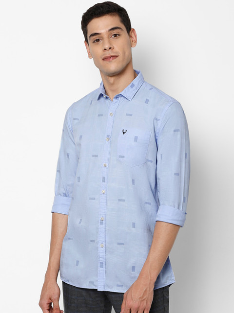 

Solly Jeans Co. Men Blue Regular Fit Printed Casual Cotton Shirt
