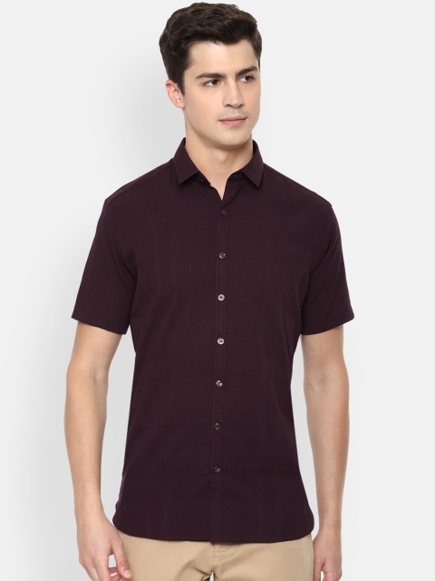 

V Dot Men Purple Slim Fit Striped Casual Shirt