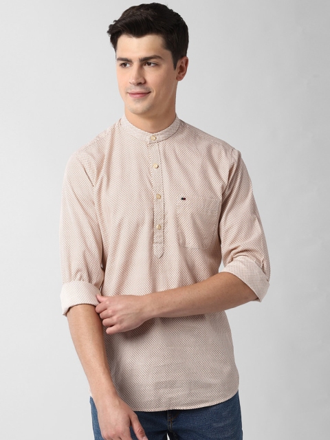 

Peter England Casuals Men Beige Slim Fit Printed Cotton Casual Shirt