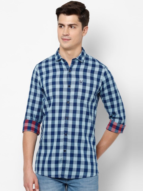 

Solly Jeans Co. Men Blue Regular Fit Checked Casual Shirt